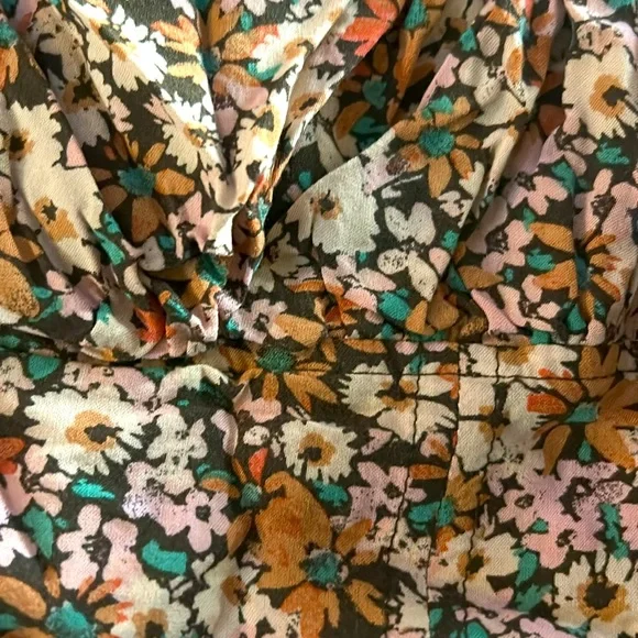 Wild Fable Crop Top Size Medium - Picture 3 of 3